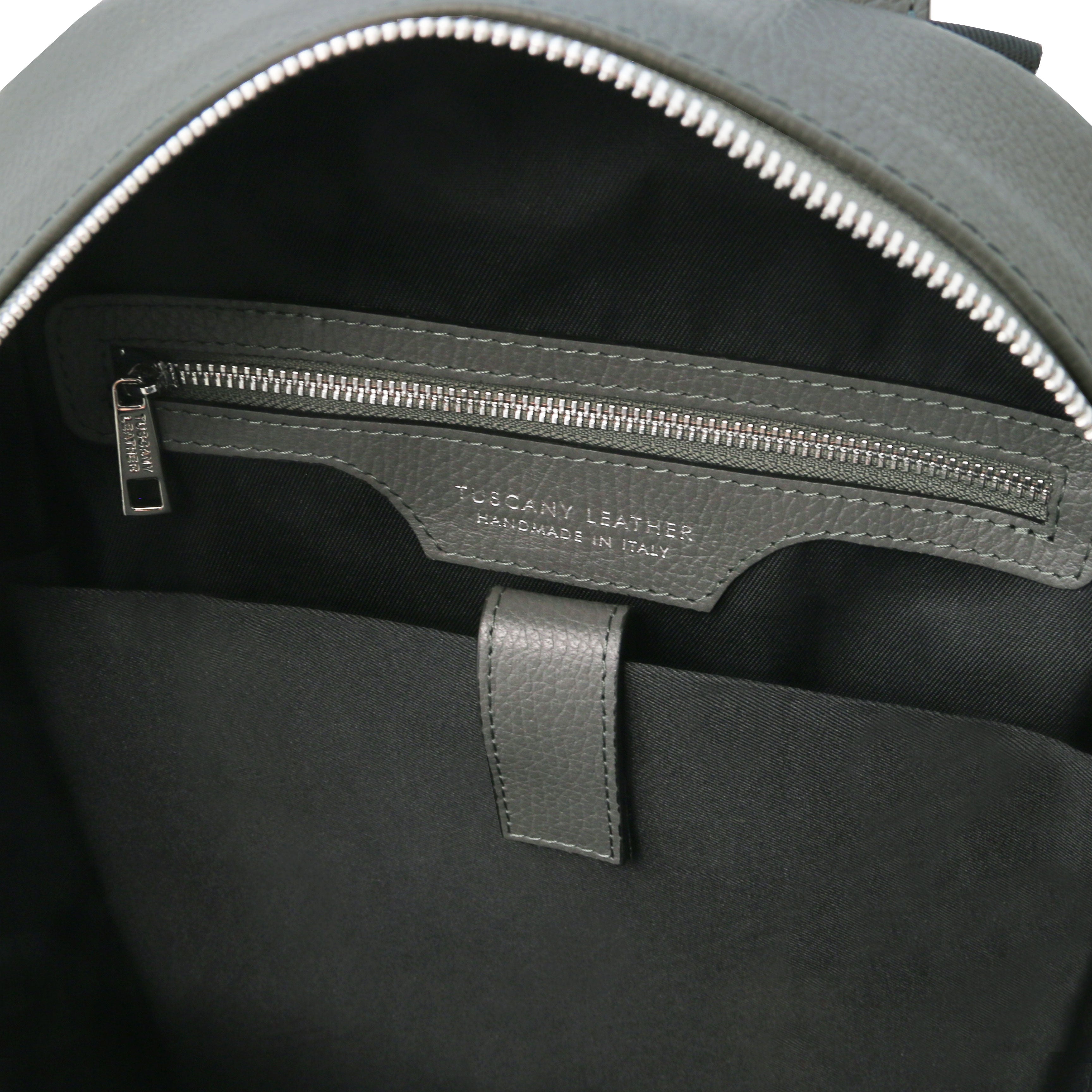 DAKOTA Trendig och Tidlös Ryggsäck i Mjukt Läder - NewBag4you
