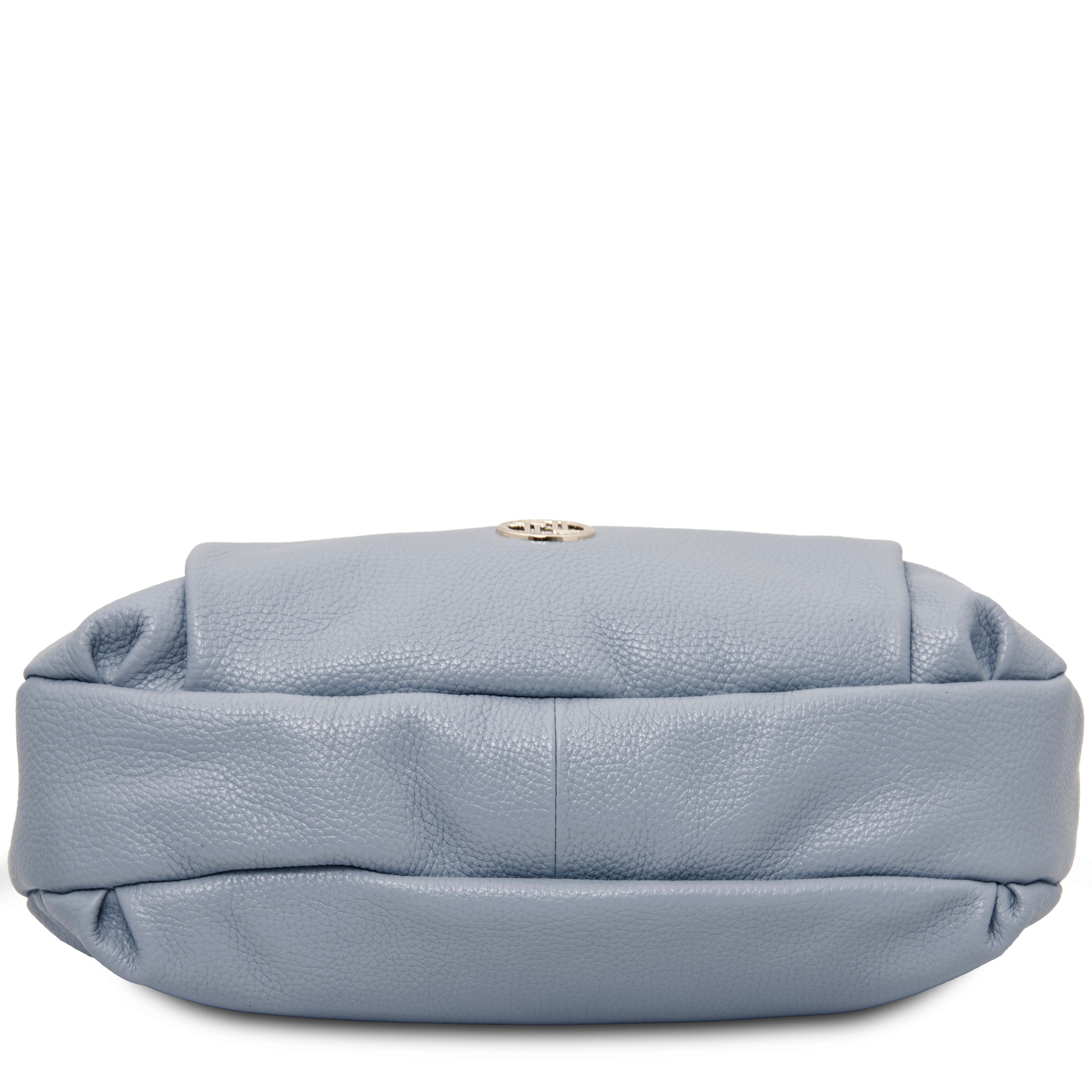 Brenda Axelväska i mjukt läder