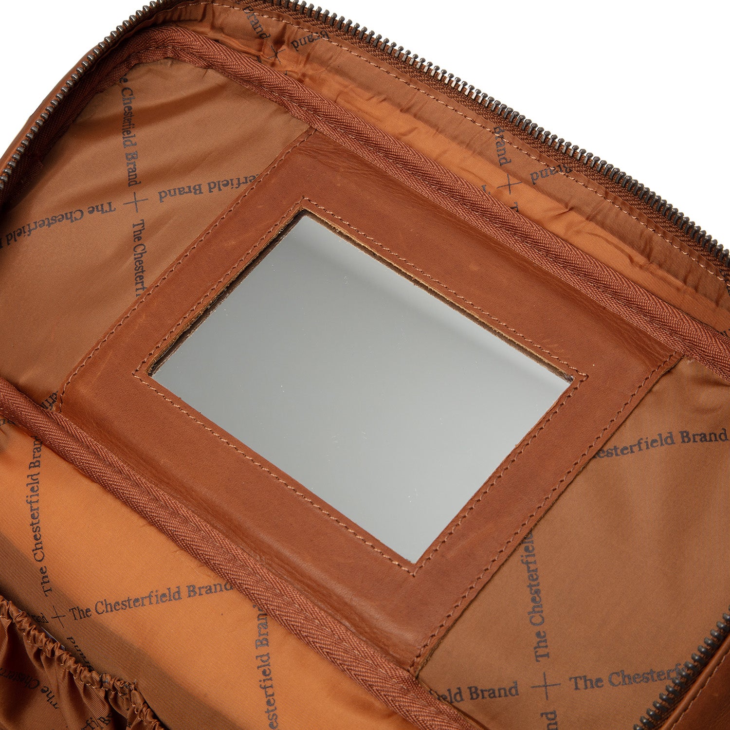 Rymlig Sminkväska / Necessär i Skinn - NewBag4you