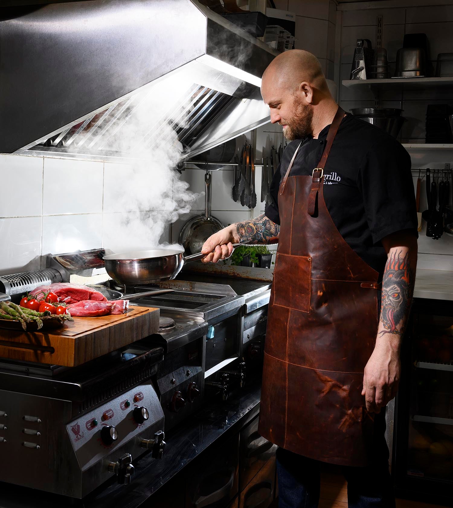 Snyggt förkläde i Skinn