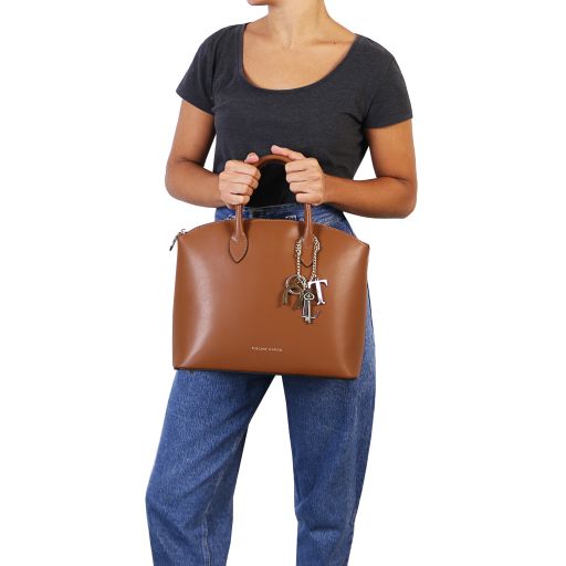 TL KEYLUCK Läderväska / Shoppingväska - NewBag4you