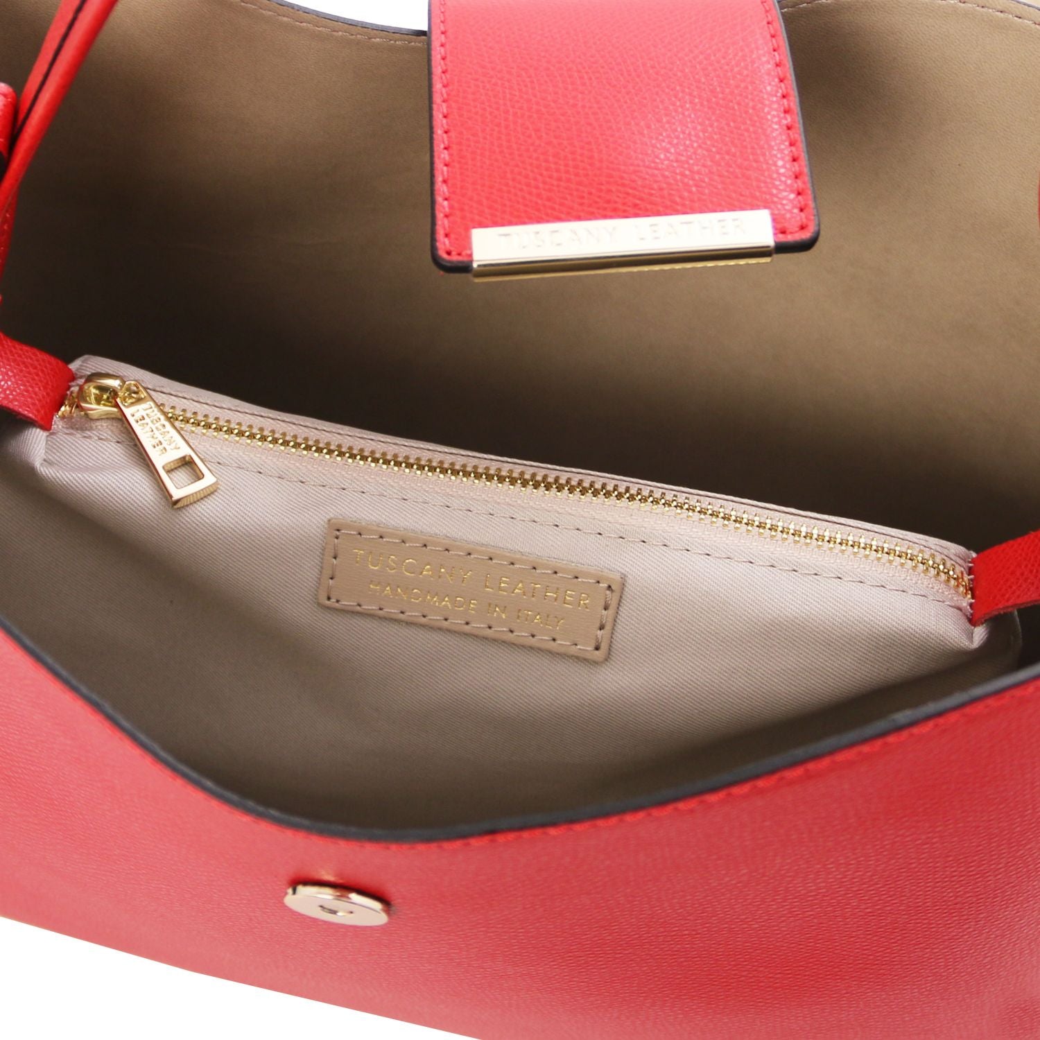 CLIO Handväska i läder
