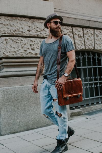 Alpenleder Cognac Messengerväska BUCHBINDER II i Läder